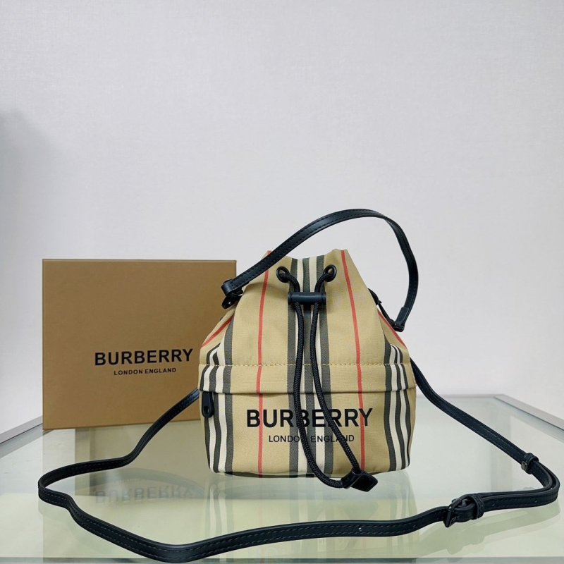 B**rry bucket bags
